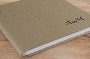 Vintage Lino Jade con bordado Iniciales